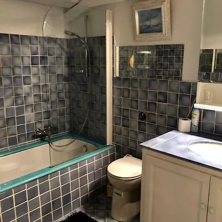 Perrine Duplex Apartman