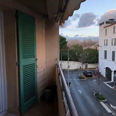 Perrine Duplex * サントロペ